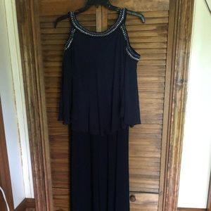 Gorgeous navy gown by Alex Evenings. Wore one time to a wedding. Size 18.